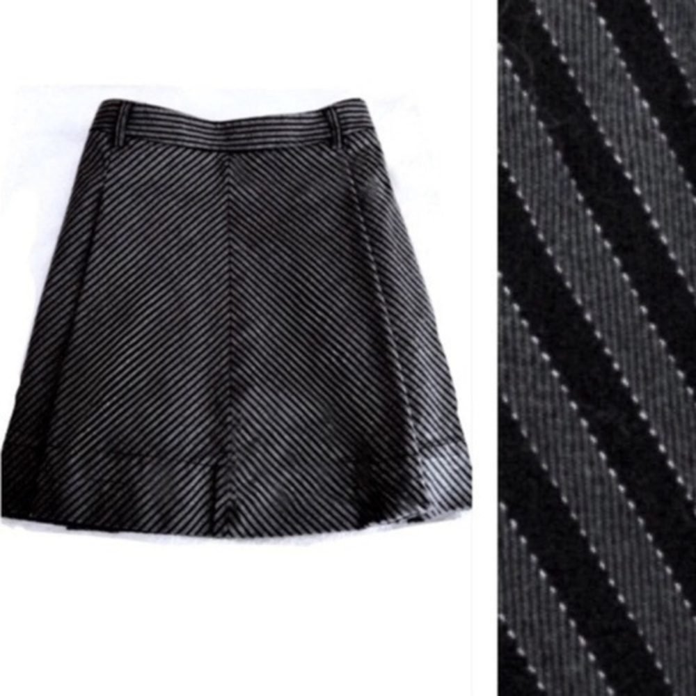 Pleated Mini Skirt!